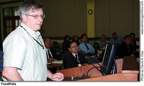 Hidalgo County Road Builders negotiates $46.3 million contract to work on Hidalgo County Loop project for local Regional Mobility Authority - Titans of the Texas Legislature 20080314a3.jpg